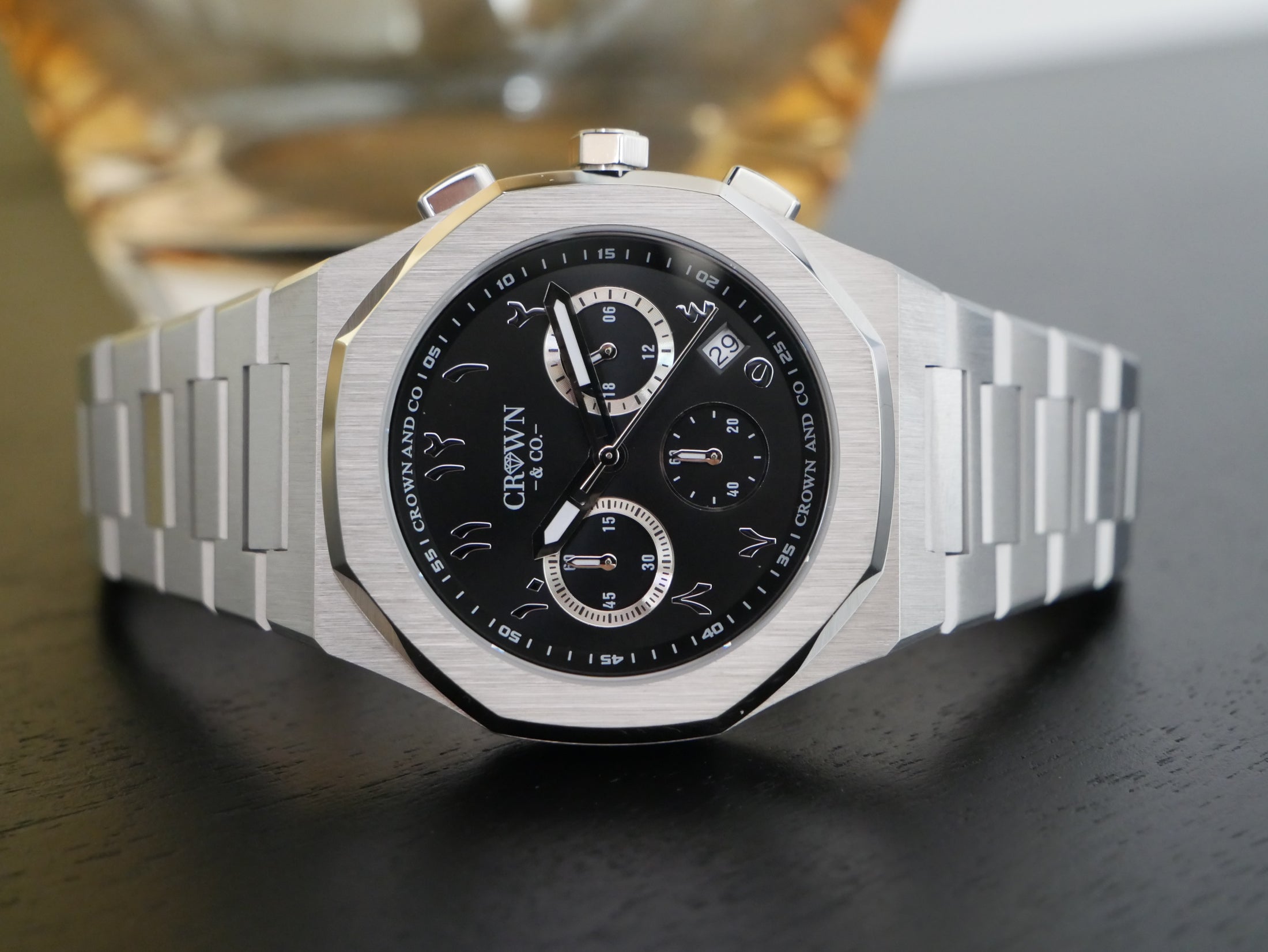 Ocho series black arabic dial 41mm