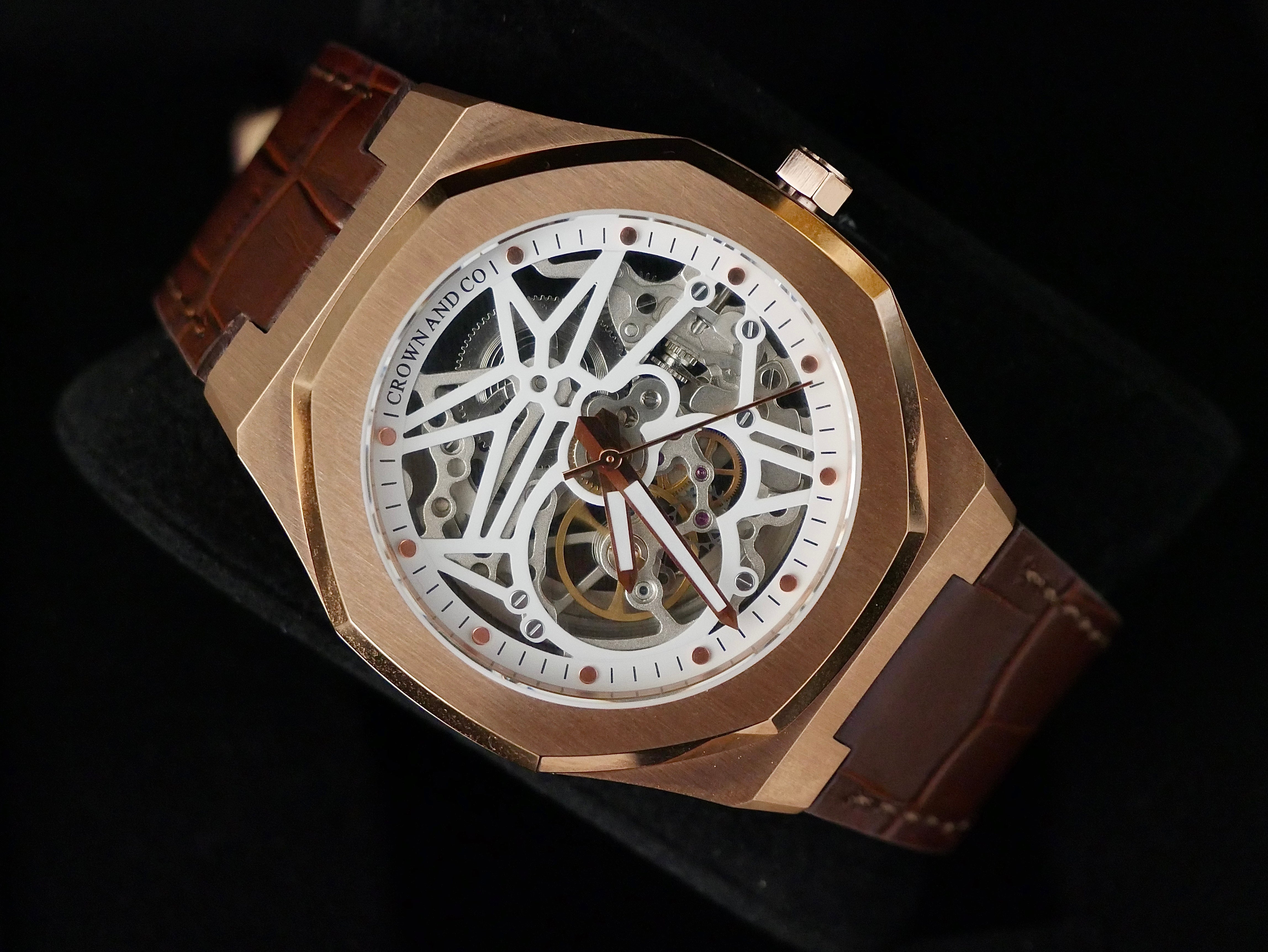 The Rose Skeleton Ocho series White dial 41 | Brown Leather strap