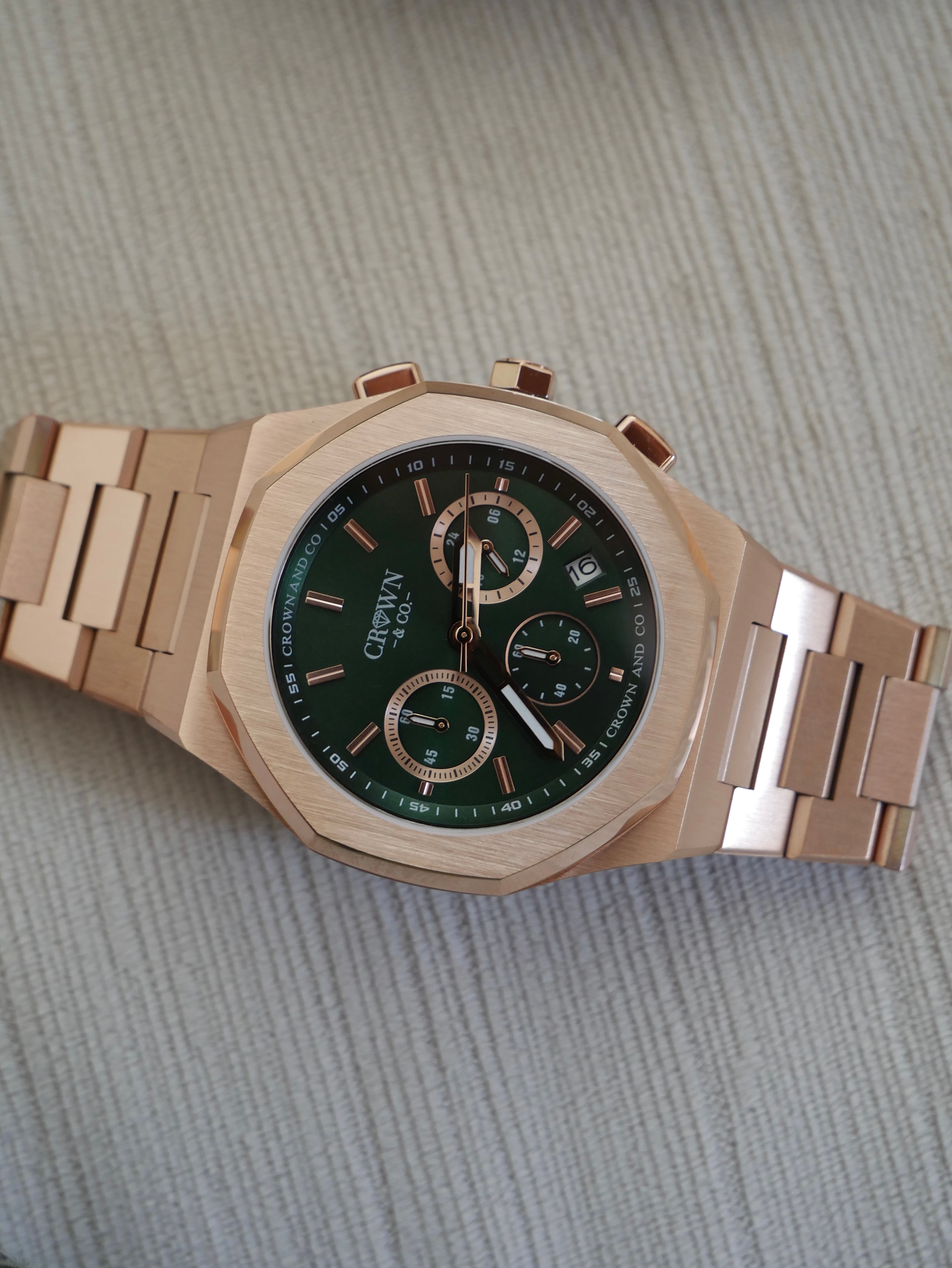 Ocho Series Emerald Dial Rose Gold 41