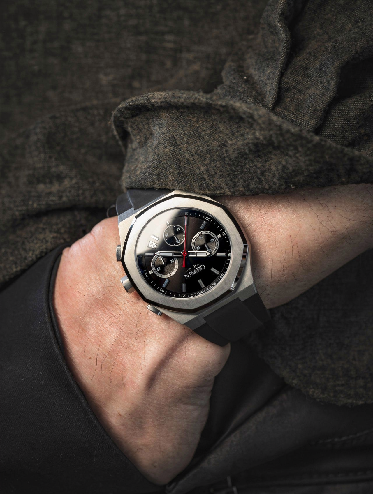 Ocho series black dial 41mm | Rubber strap