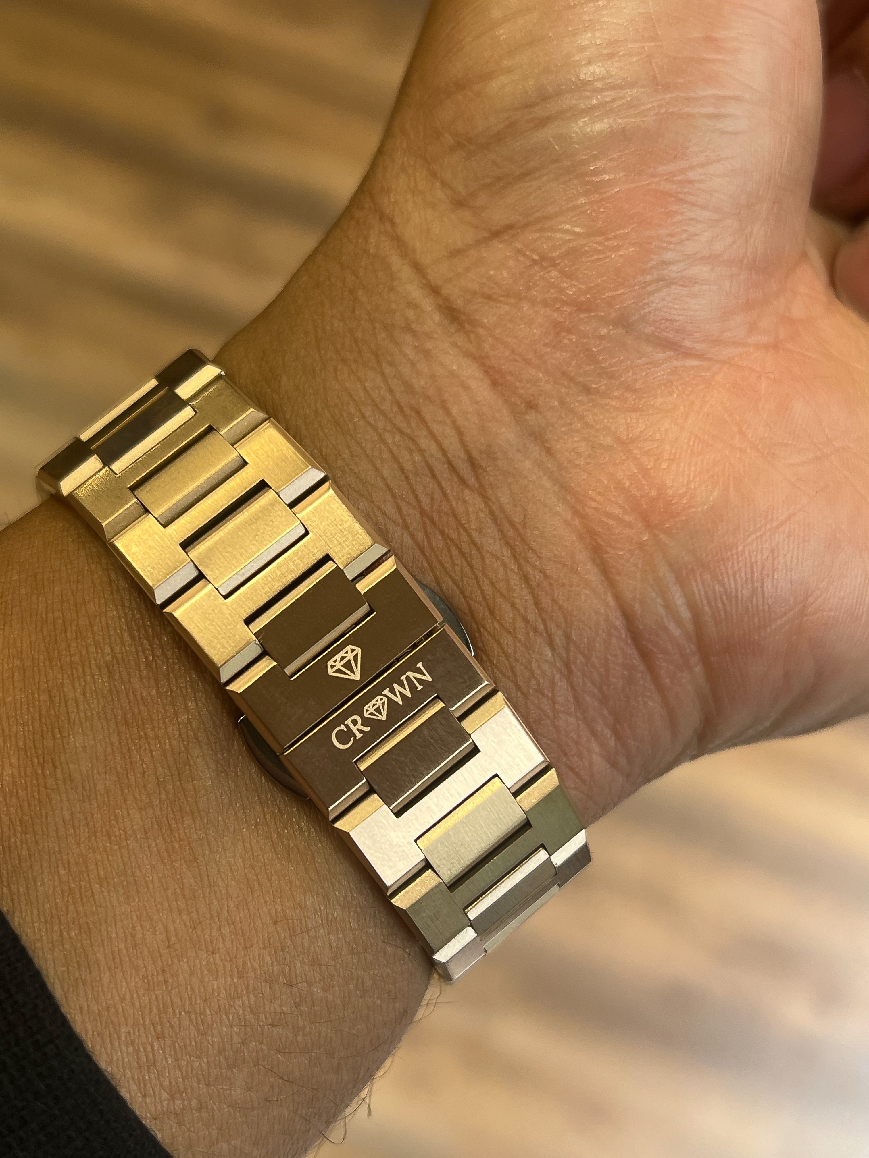 Ocho Series Chocolate Dial Rose Gold 41mm [Due: May 2026]