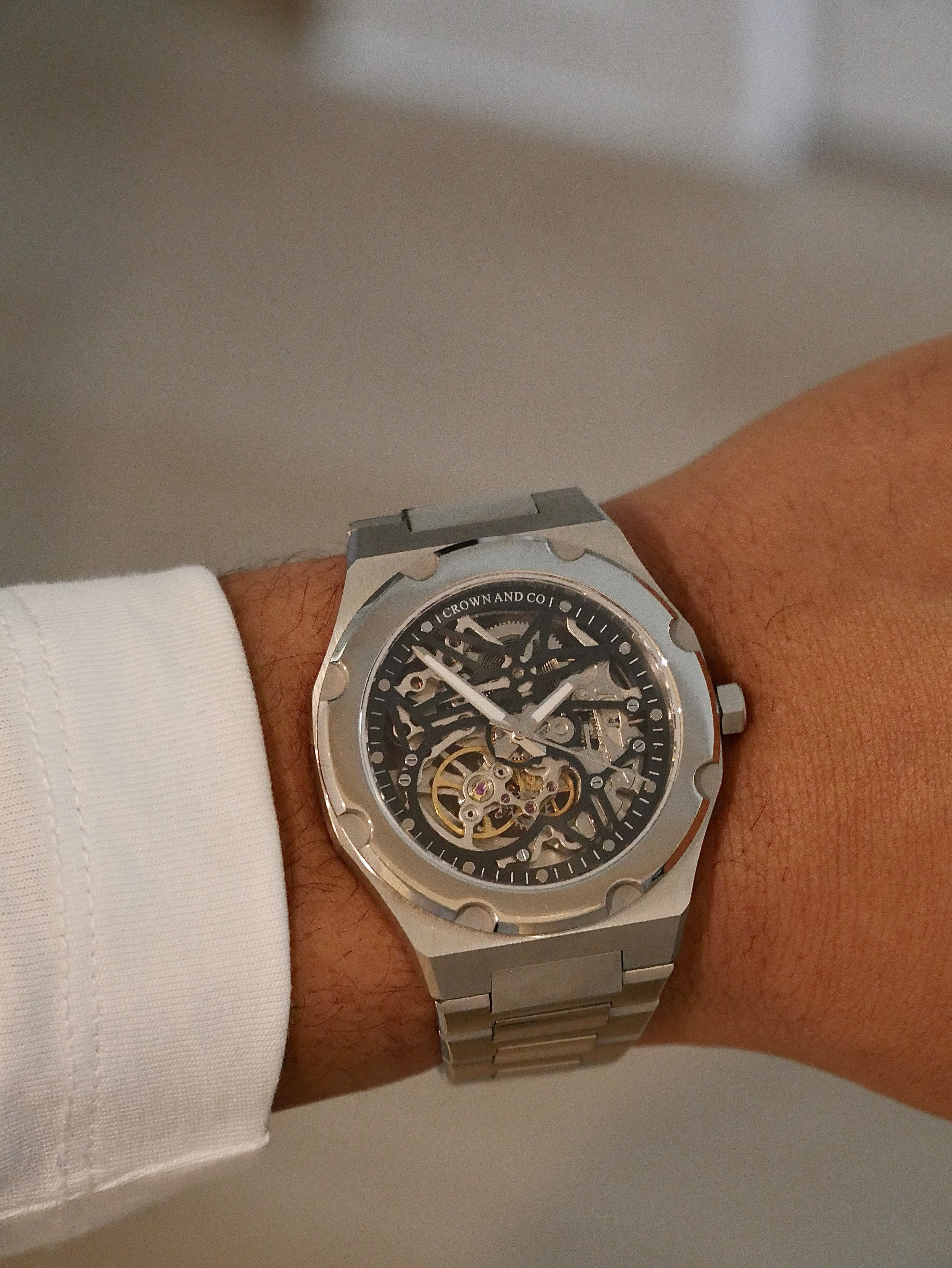 Crown Revolve skeleton Black dial 41