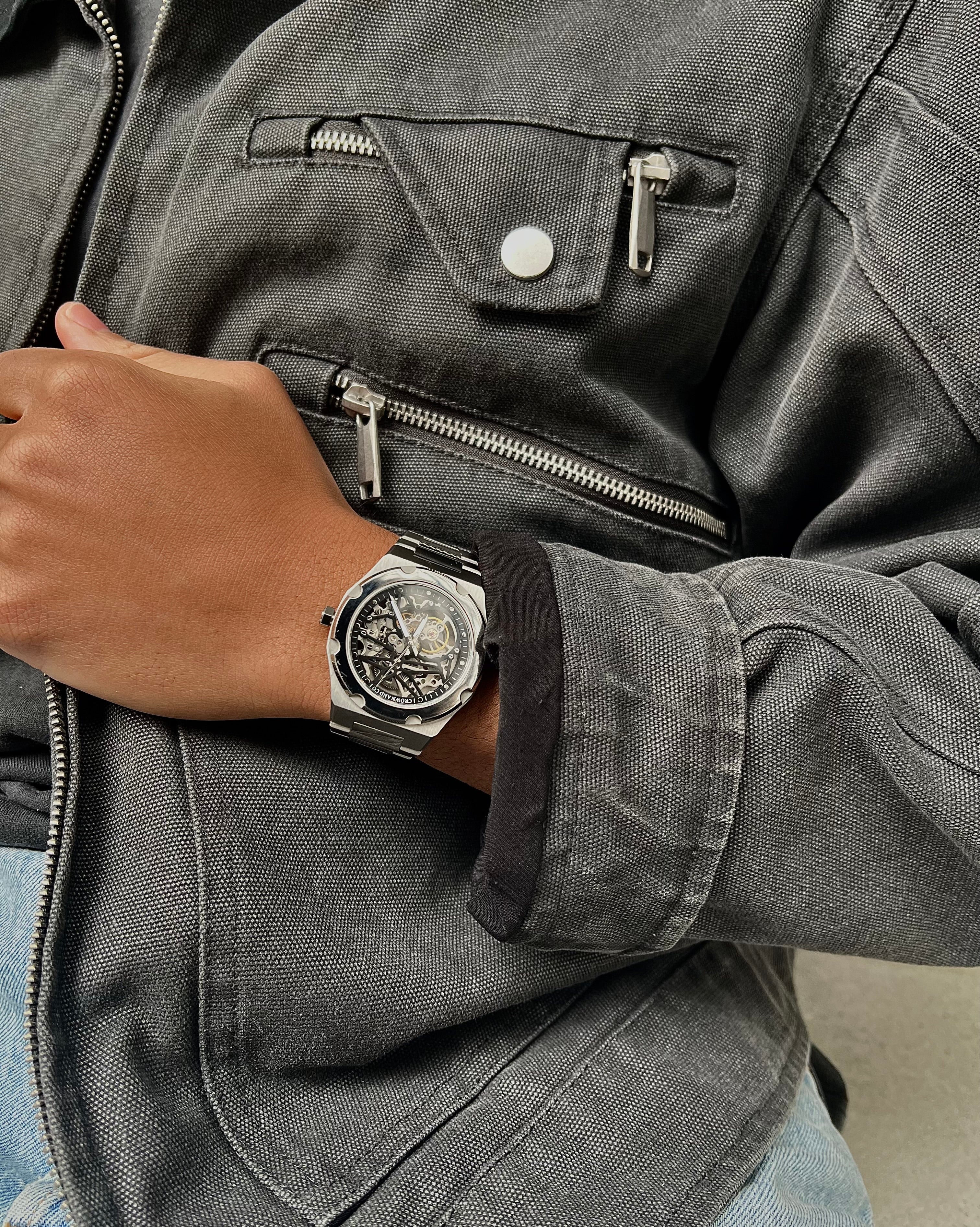 Crown and Co | Everyday essential watches designed to finish the look.
