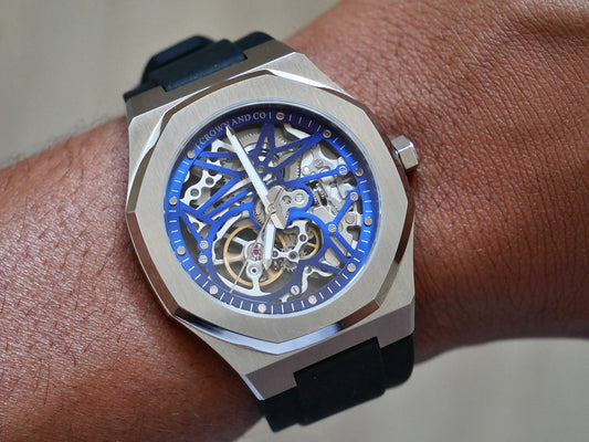 The Navy blue Skeleton 41mm | black rubber strap