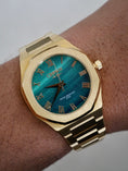 Load image into Gallery viewer, Ocho Series 34mm Green Malachite dial "designed for the smaller wrist"

