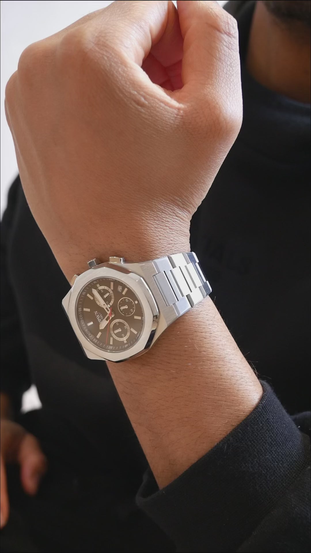 Ocho Series Black Dial Chronograph 41