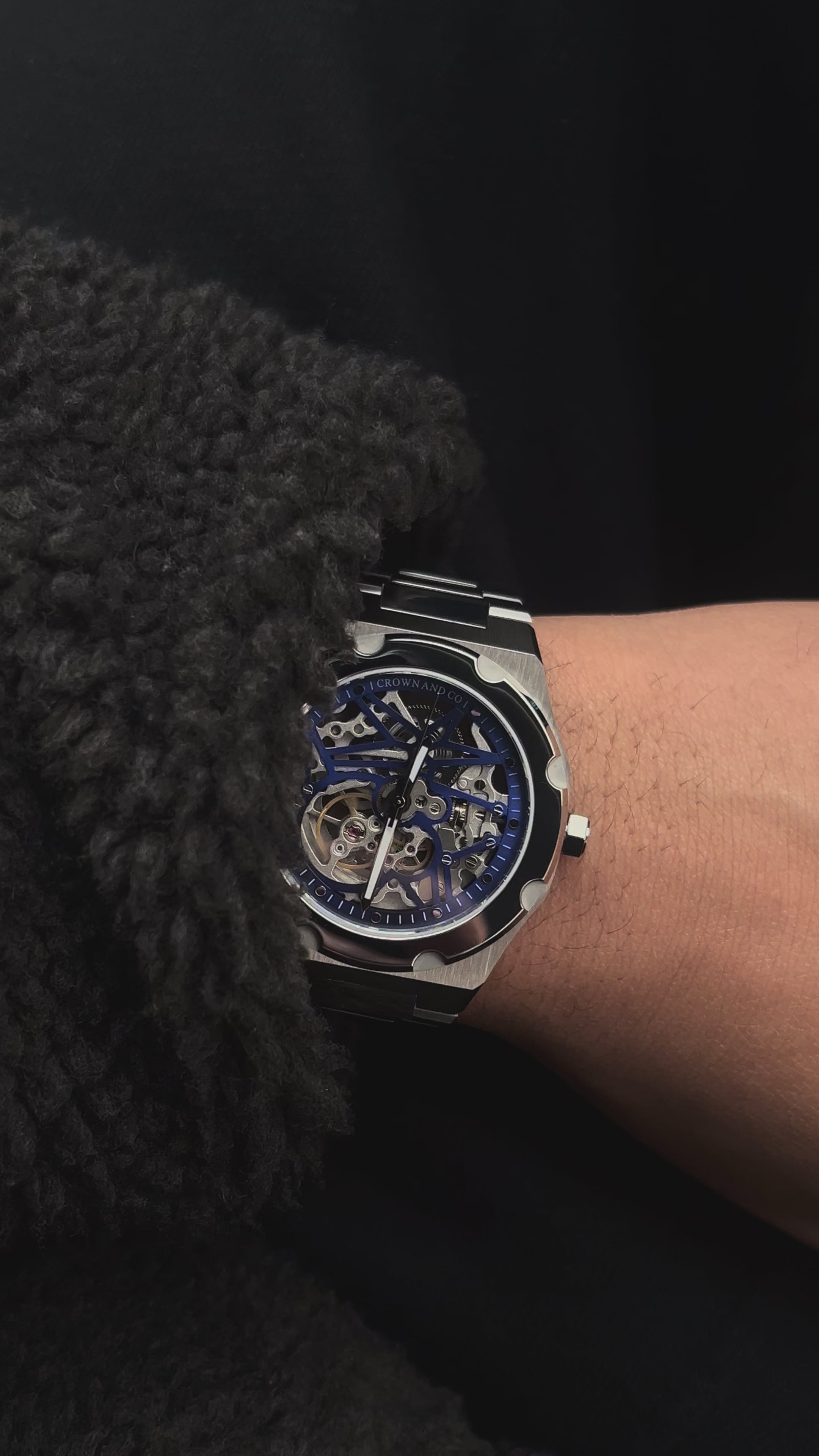 Crown Revolve skeleton blue dial 41