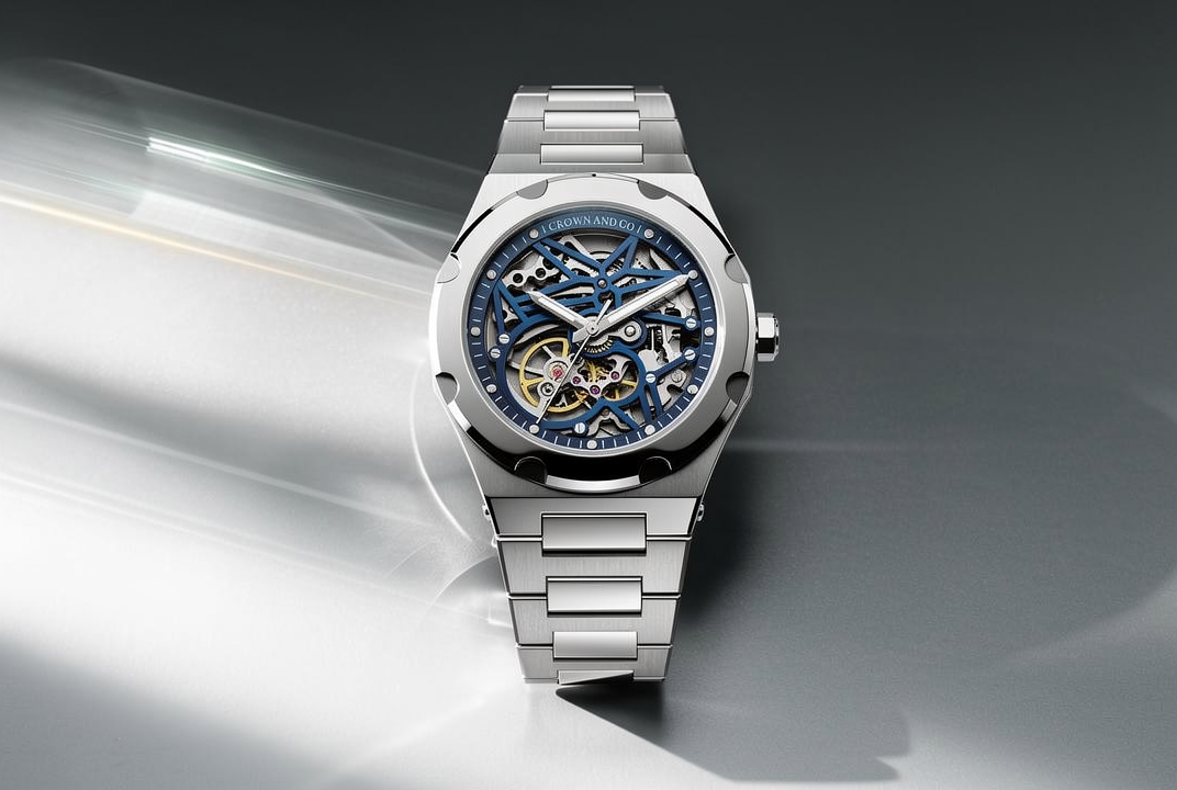 Crown Revolve skeleton blue dial 41