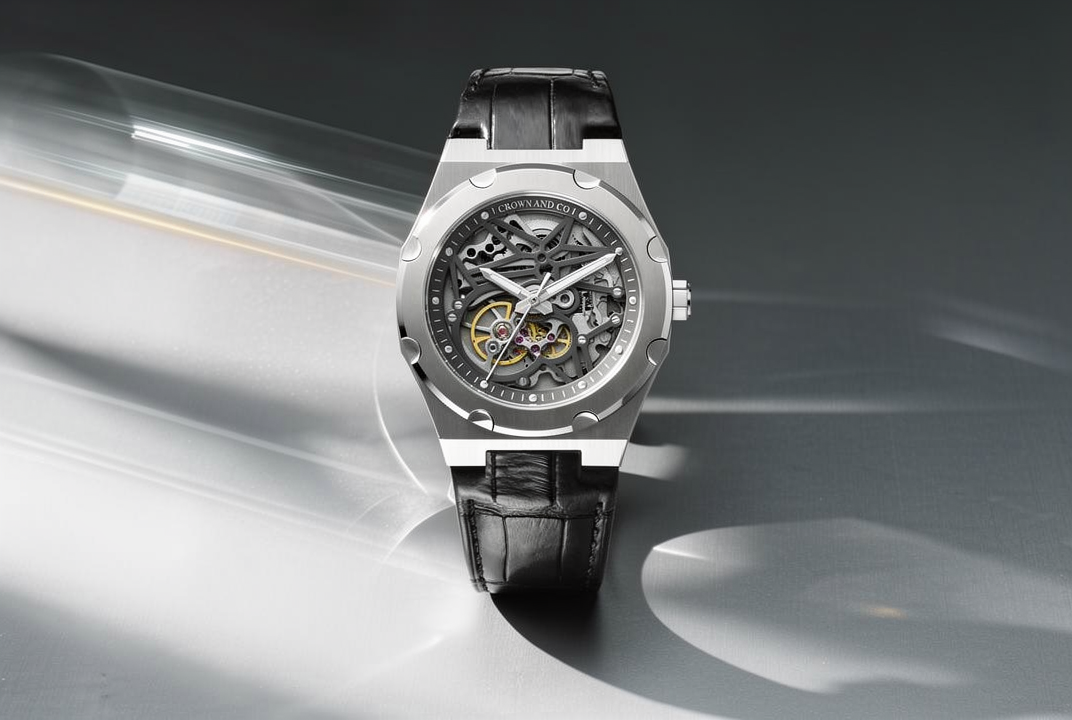 Crown Revolve skeleton grey dial 41 | Black Leather strap